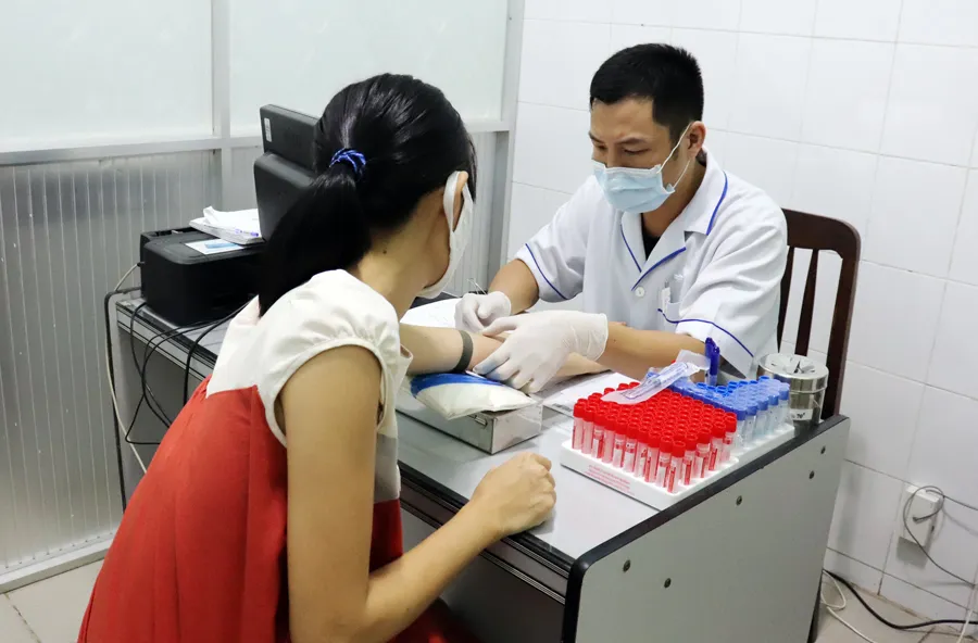 Các biện pháp can thiệp y tế trước và trong khi mang thai