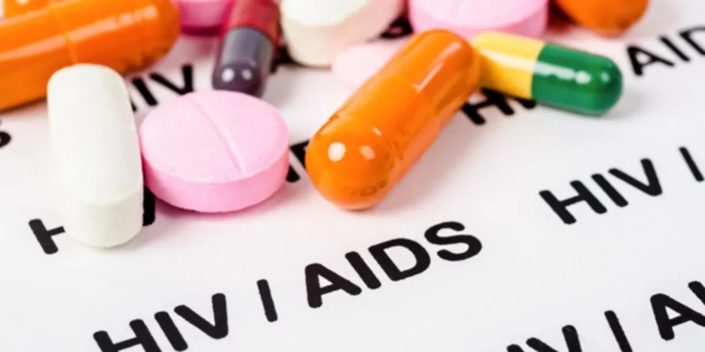 HIV là gì và mục tiêu của điều trị hiện nay?