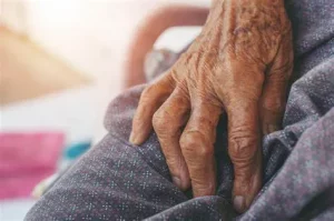 HIV ở người cao tuổi
