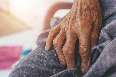 HIV ở người cao tuổi