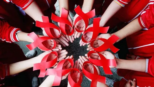 Tác động tiêu cực của kỳ thị HIV đến người bệnh và xã hội